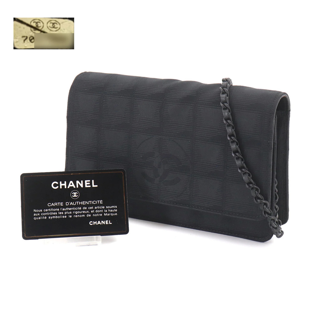 CHANEL Authentic Black Leather Wallet - Picture 2 of 10